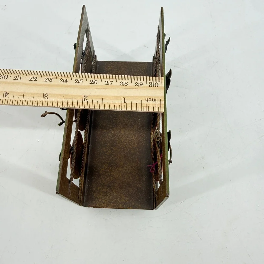 Metal Napkin Holder VTG 80 90 Red Apple Rustic Farmhouse Decor 2 5/8